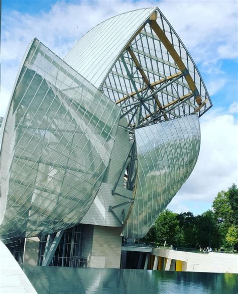 the Louis Vuitton foundation